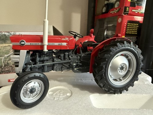 Universal hobbies massey - universal,